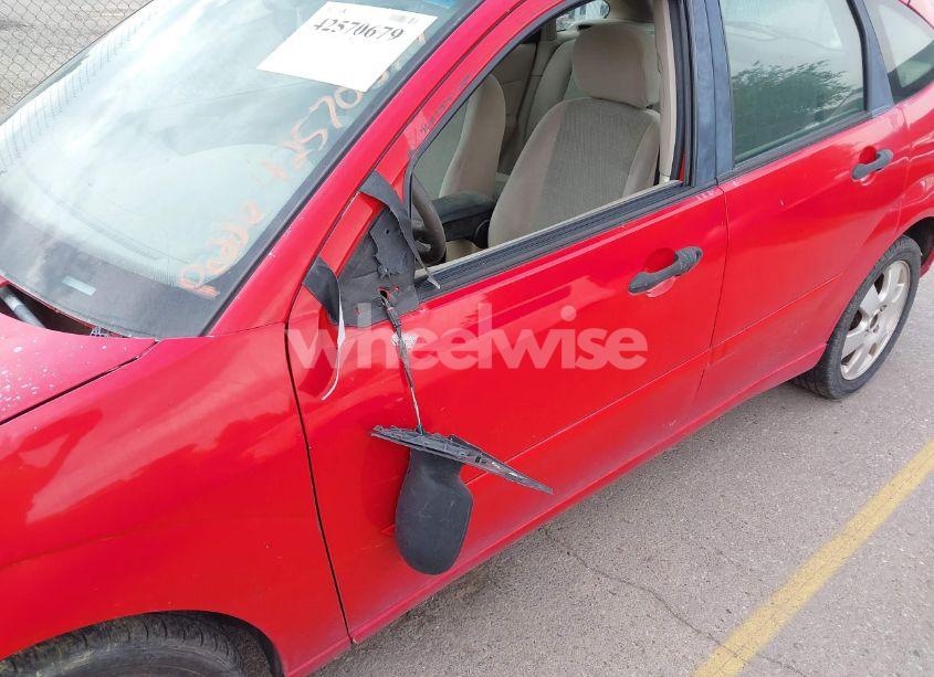 Photo 12 of 2002 Ford Focus ZX5 (VIN 3FAFP37382R213441)