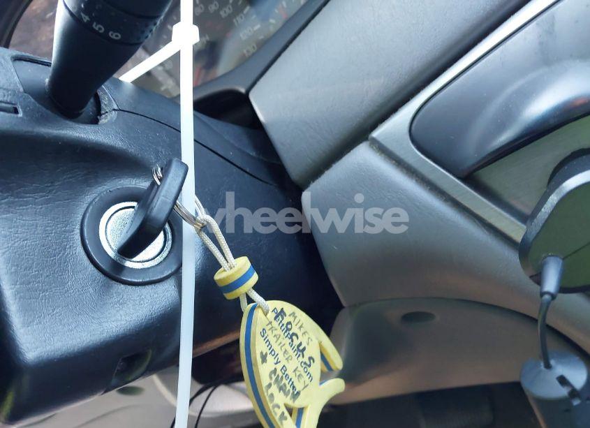 Photo 11 of 2003 Ford Focus ZX5 (VIN 3FAFP37383R189319)