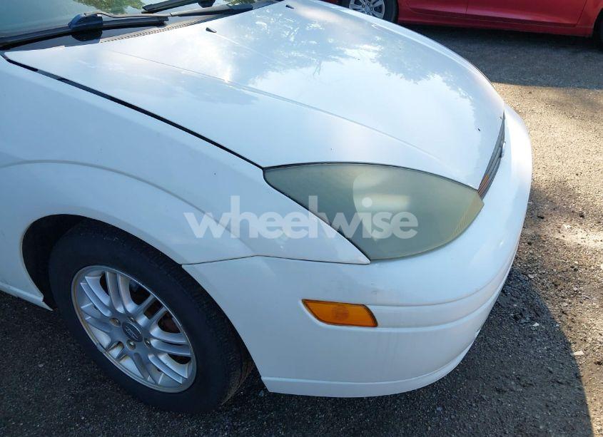 Photo 6 of 2003 Ford Focus ZX5 (VIN 3FAFP37383R189319)