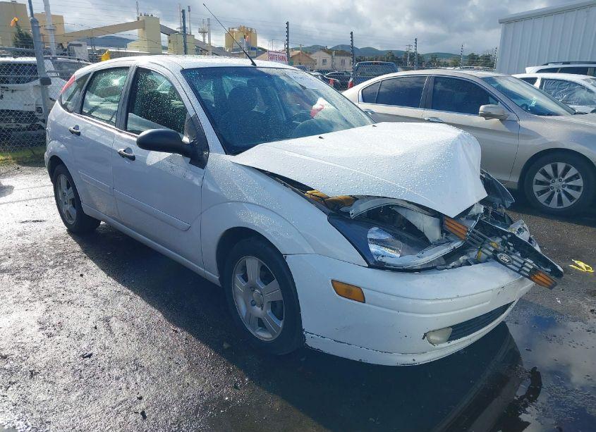 2003 Ford Focus ZX5 (VIN 3FAFP37393R114208) main photo
