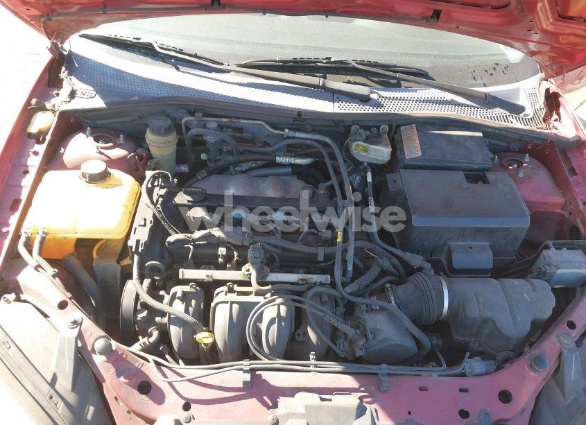 Photo 10 of 2005 Ford Focus ZX5 (VIN 3FAFP37N05R109368)