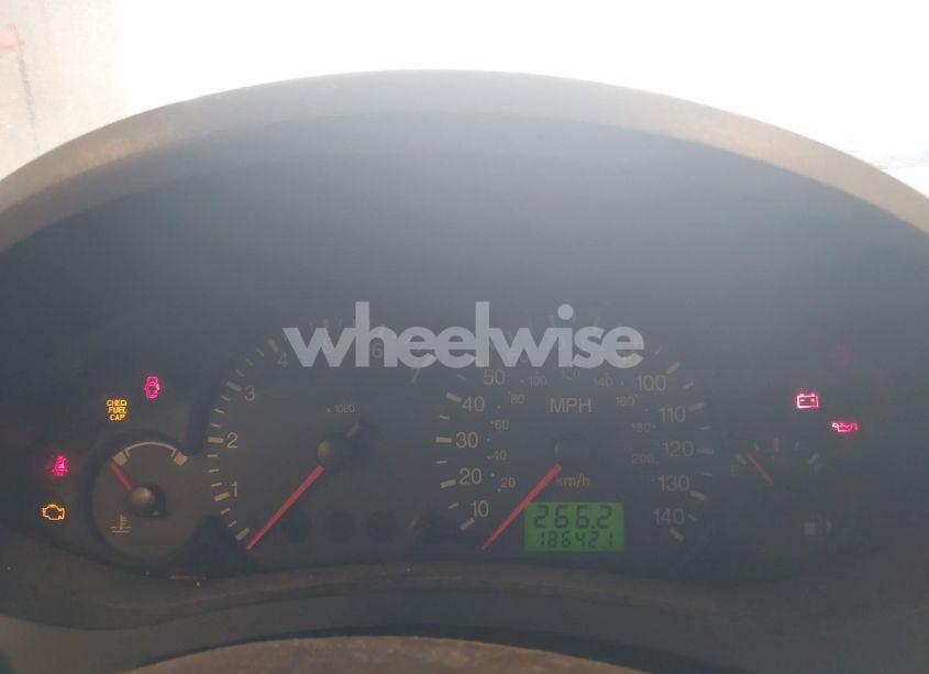 Photo 7 of 2005 Ford Focus ZX5 (VIN 3FAFP37NX5R109507)