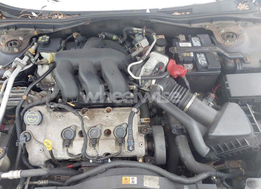 Photo 10 of 2007 Ford Fusion SE (VIN 3FAHP01137R137746)