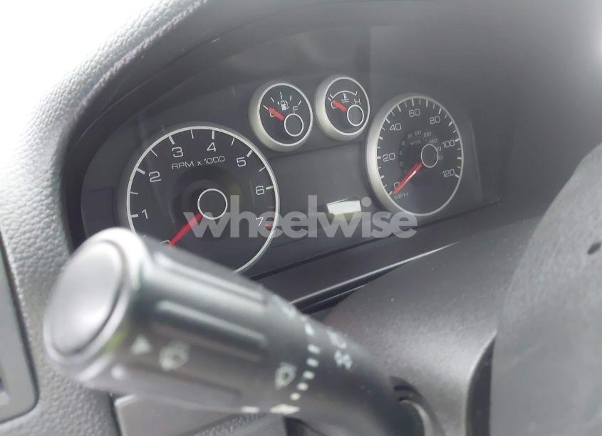 Photo 7 of 2007 Ford Fusion SE (VIN 3FAHP01137R137746)