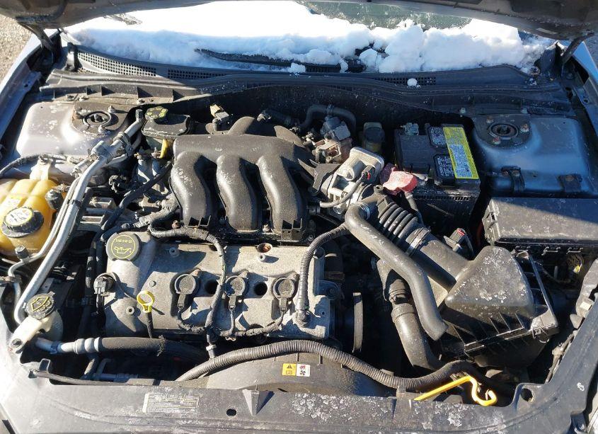 Photo 10 of 2007 Ford Fusion SE (VIN 3FAHP01137R255313)