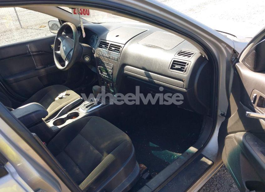 Photo 5 of 2008 Ford Fusion SE (VIN 3FAHP01138R191291)