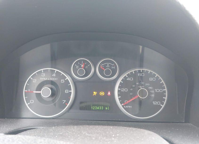 Photo 7 of 2007 Ford Fusion SE (VIN 3FAHP011X7R137274)