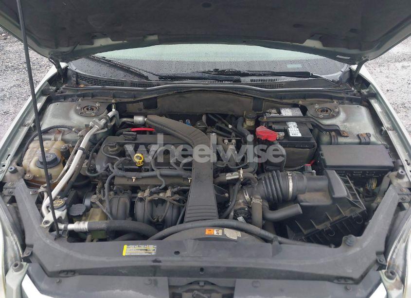 Photo 10 of 2009 Ford Fusion S (VIN 3FAHP06Z09R120081)