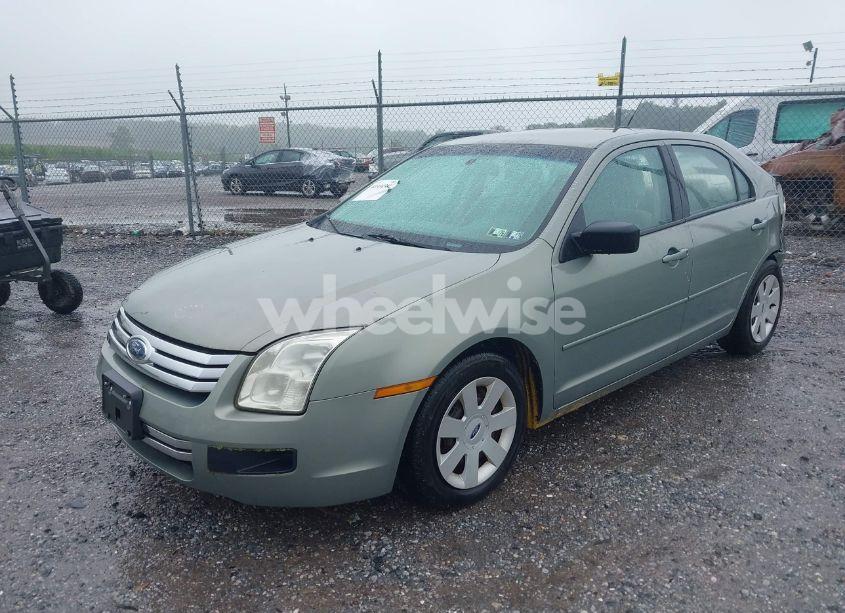 Photo 2 of 2009 Ford Fusion S (VIN 3FAHP06Z09R120081)