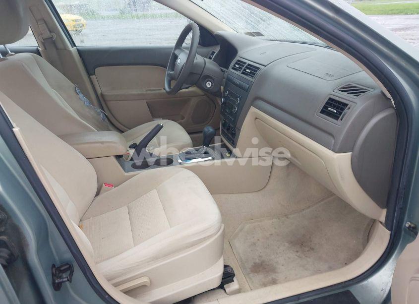 Photo 5 of 2009 Ford Fusion S (VIN 3FAHP06Z09R120081)