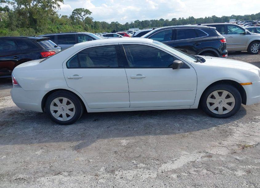 Photo 13 of 2009 Ford Fusion S (VIN 3FAHP06Z19R173842)