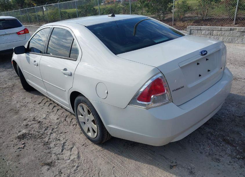 Photo 3 of 2009 Ford Fusion S (VIN 3FAHP06Z19R173842)