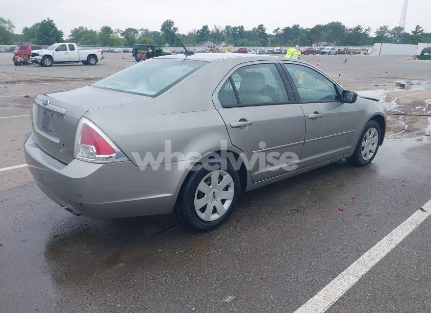 Photo 4 of 2008 Ford Fusion S (VIN 3FAHP06Z28R239605)