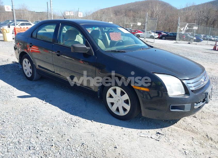 2009 Ford Fusion S (VIN 3FAHP06Z29R214737) main photo