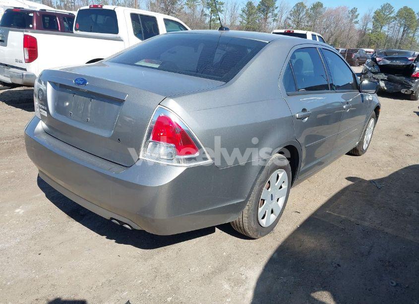 Photo 4 of 2009 Ford Fusion S (VIN 3FAHP06Z49R204565)