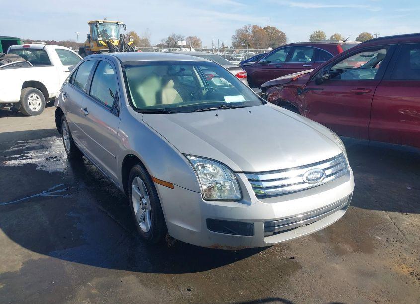 2008 Ford Fusion S (VIN 3FAHP06Z58R108023) main photo
