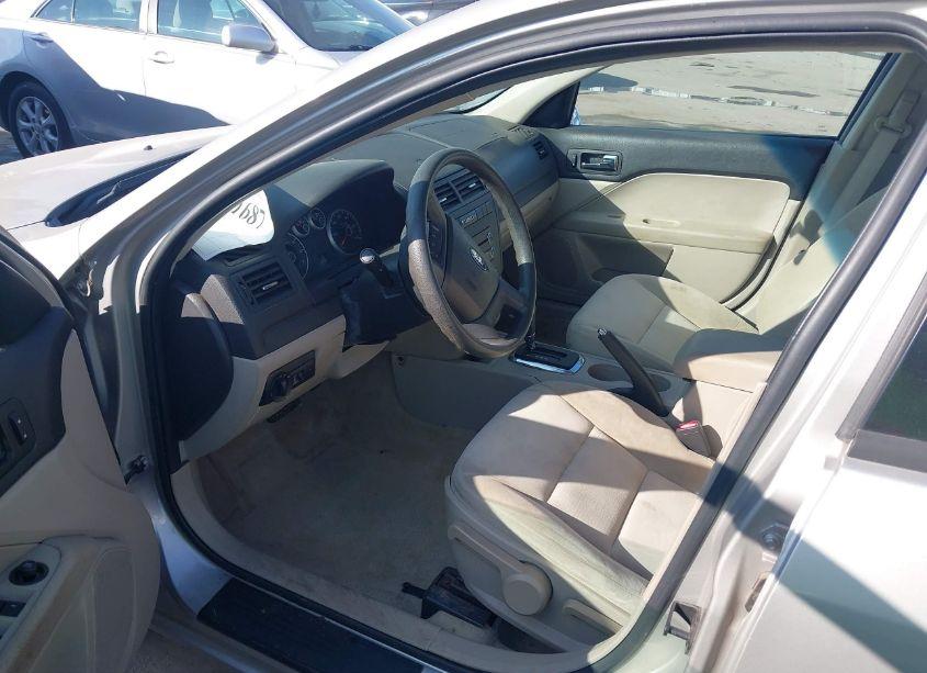 Photo 5 of 2008 Ford Fusion S (VIN 3FAHP06Z58R108023)