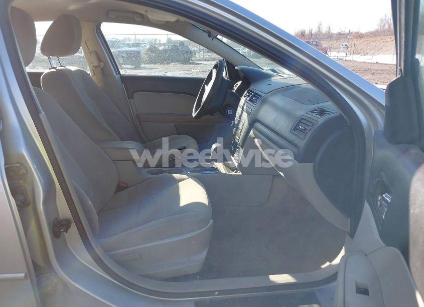 Photo 5 of 2009 Ford Fusion S (VIN 3FAHP06Z59R182267)