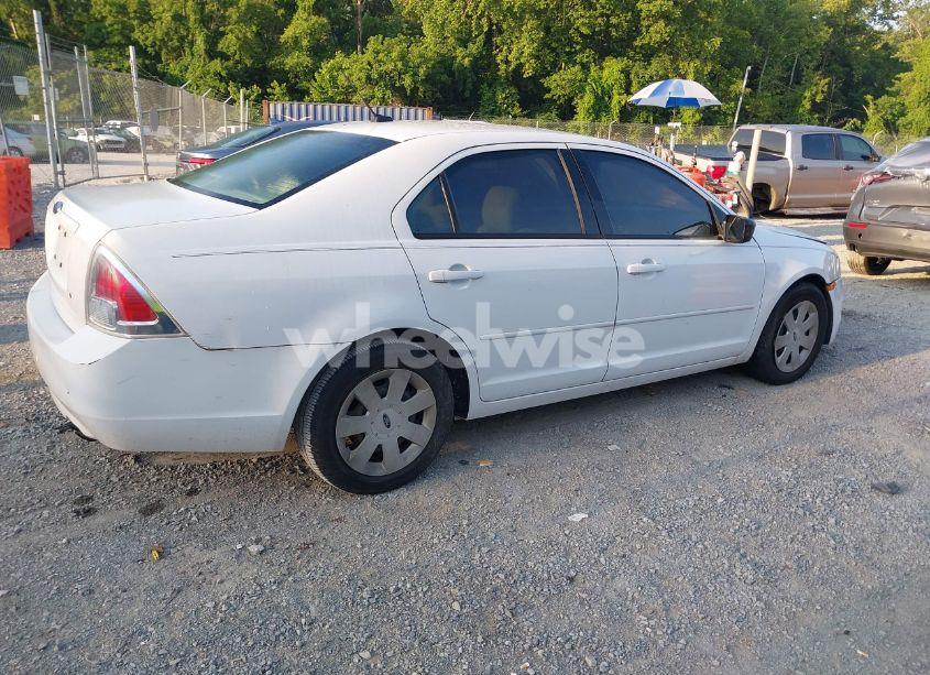 Photo 4 of 2007 Ford Fusion S (VIN 3FAHP06Z67R132037)