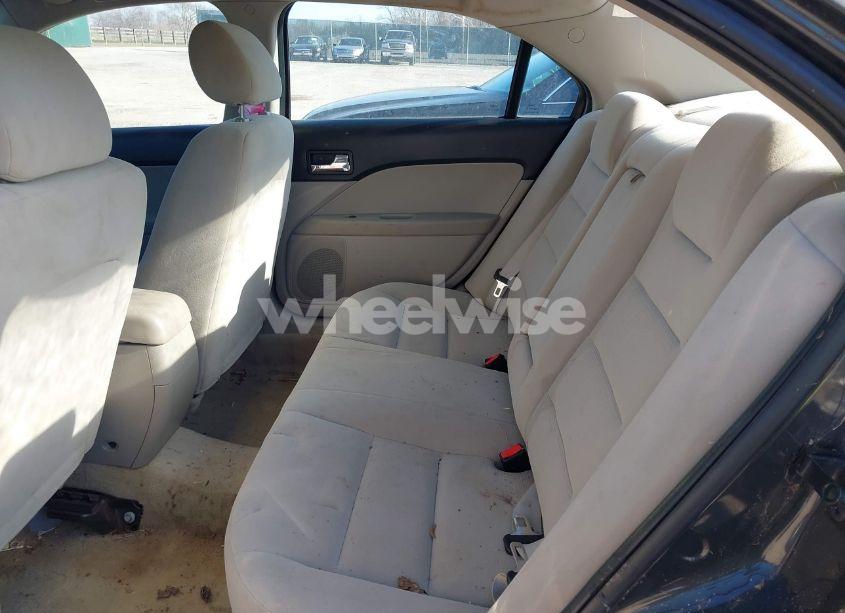 Photo 8 of 2007 Ford Fusion S (VIN 3FAHP06Z77R267897)