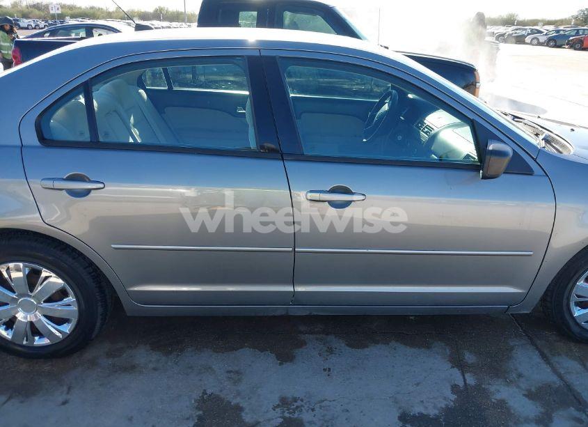 Photo 13 of 2008 Ford Fusion S (VIN 3FAHP06Z78R271787)