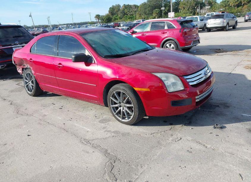 2007 Ford Fusion S (VIN 3FAHP06Z87R166299) main photo