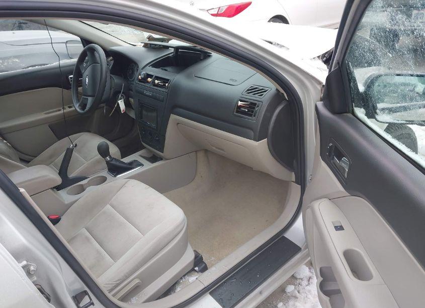 Photo 5 of 2008 Ford Fusion S (VIN 3FAHP06Z88R133885)