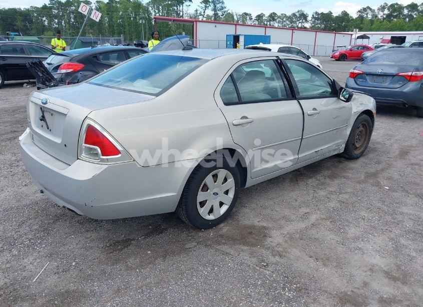 Photo 4 of 2009 Ford Fusion S (VIN 3FAHP06ZX9R213951)