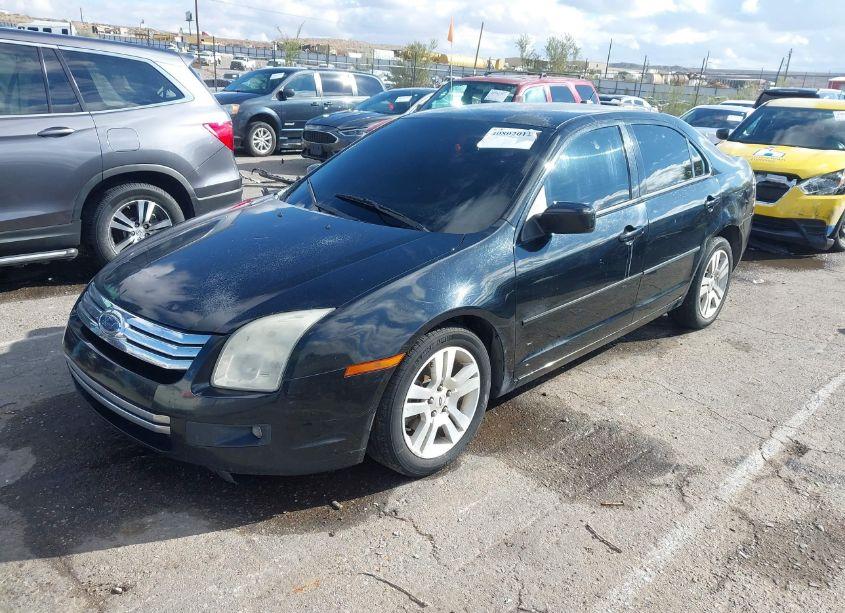 Photo 2 of 2007 Ford Fusion SE (VIN 3FAHP07107R220297)