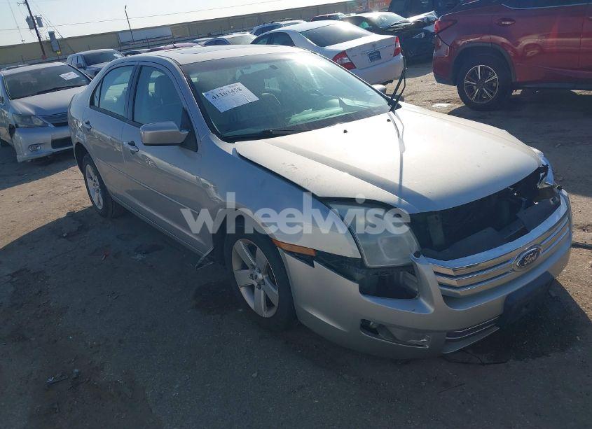 2007 Ford Fusion SE (VIN 3FAHP07107R252487) main photo
