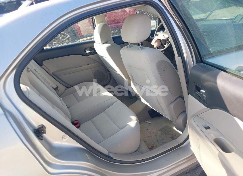 Photo 8 of 2007 Ford Fusion SE (VIN 3FAHP07107R252487)