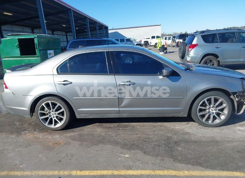 Photo 13 of 2008 Ford Fusion SE (VIN 3FAHP07108R251020)