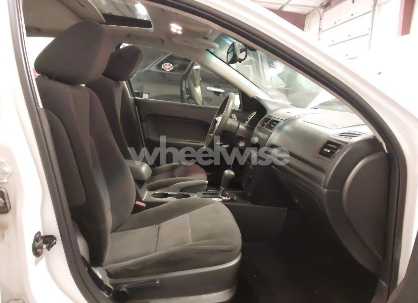 Photo 5 of 2009 Ford Fusion SE (VIN 3FAHP07109R153445)