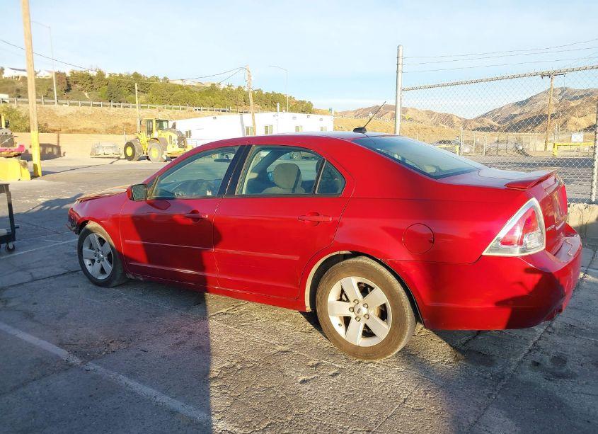 Photo 14 of 2007 Ford Fusion SE (VIN 3FAHP07117R147831)
