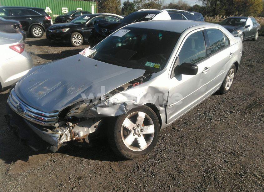 Photo 2 of 2006 Ford Fusion SE (VIN 3FAHP07126R240596)