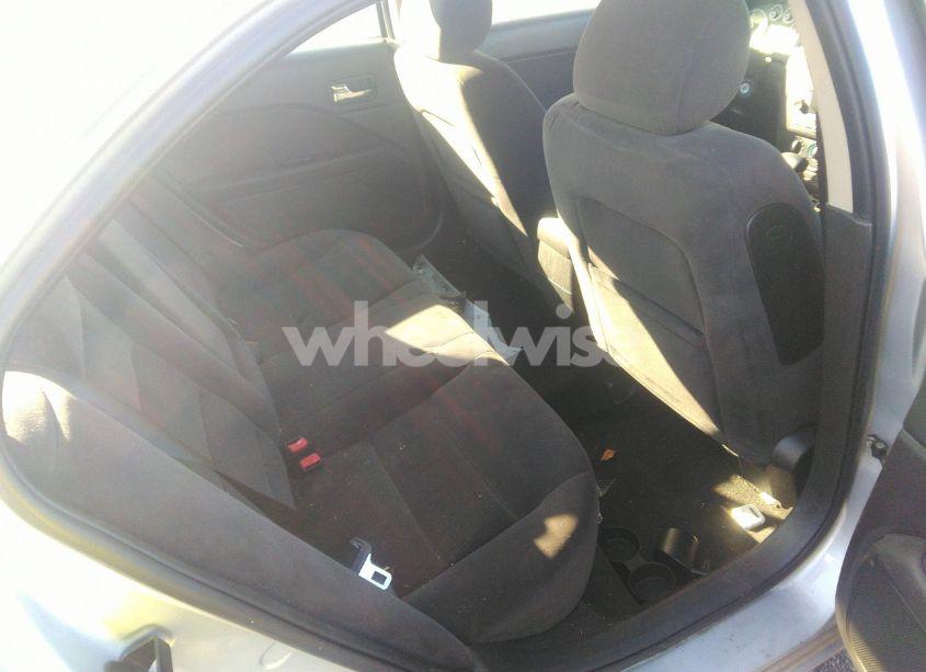 Photo 8 of 2006 Ford Fusion SE (VIN 3FAHP07126R240596)