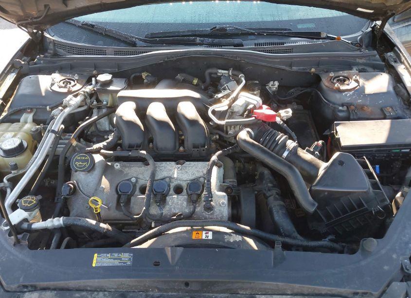 Photo 10 of 2007 Ford Fusion SE (VIN 3FAHP07127R181129)