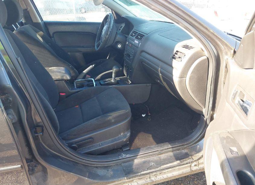 Photo 5 of 2007 Ford Fusion SE (VIN 3FAHP07127R181129)
