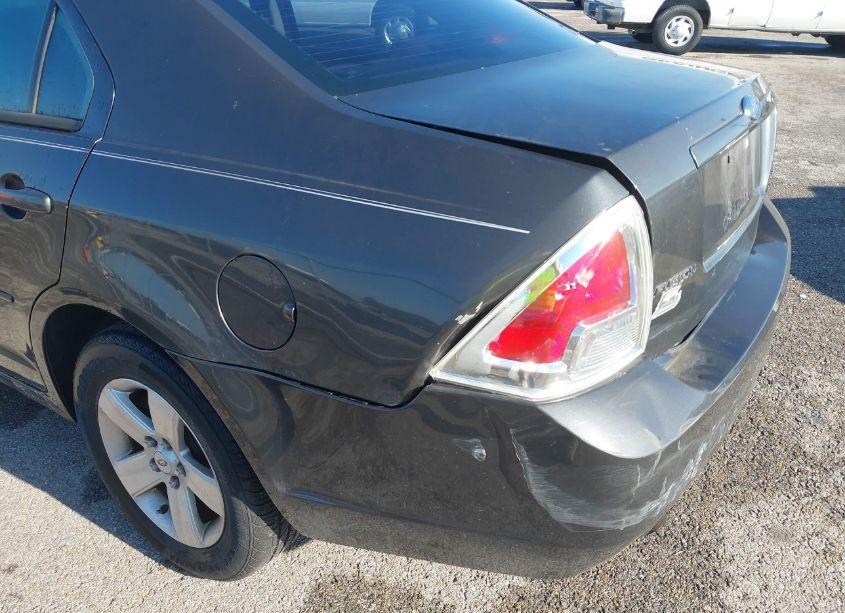 Photo 6 of 2007 Ford Fusion SE (VIN 3FAHP07127R181129)