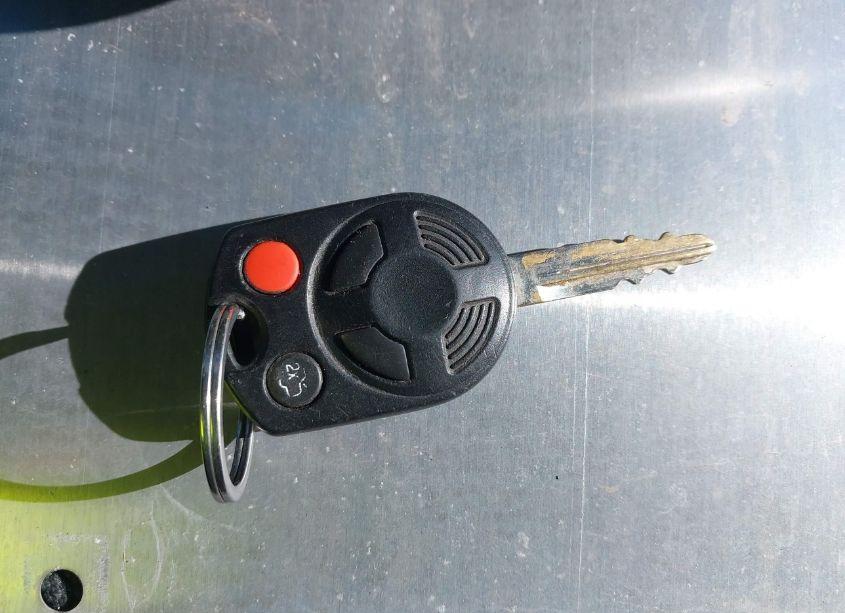 Photo 11 of 2009 Ford Fusion SE (VIN 3FAHP07139R102070)