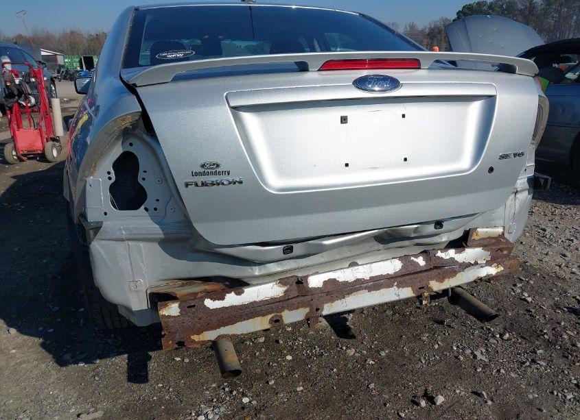 Photo 19 of 2009 Ford Fusion SE (VIN 3FAHP07139R137515)