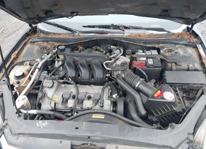Photo 10 of 2007 Ford Fusion SE (VIN 3FAHP07147R136144)