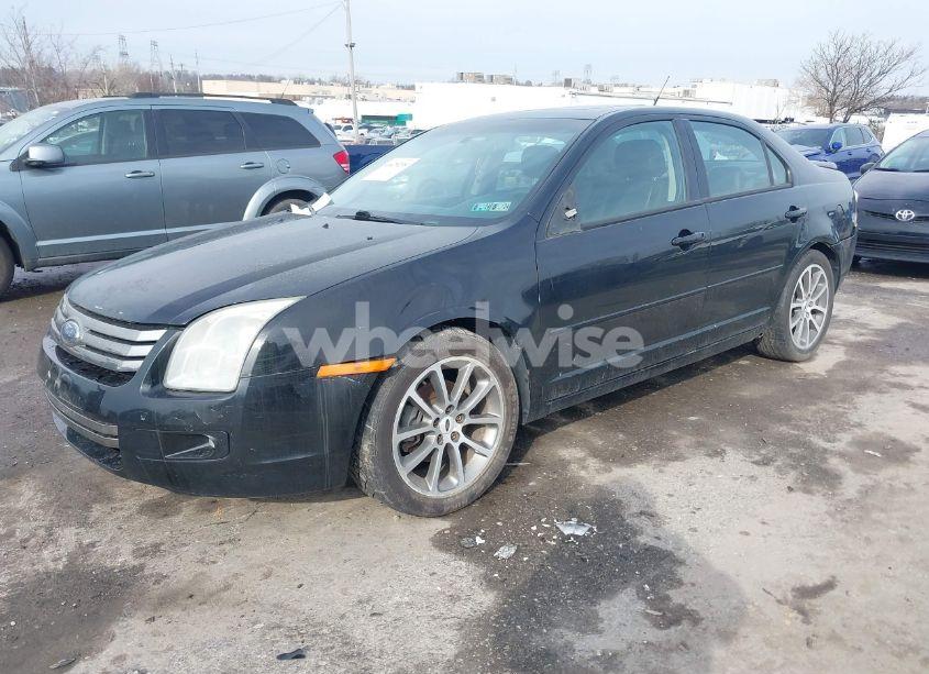 Photo 2 of 2008 Ford Fusion SE (VIN 3FAHP07148R172708)