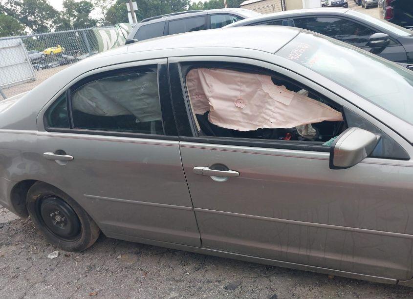 Photo 12 of 2008 Ford Fusion SE (VIN 3FAHP07148R216142)