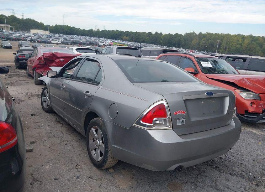 Photo 3 of 2008 Ford Fusion SE (VIN 3FAHP07148R216142)