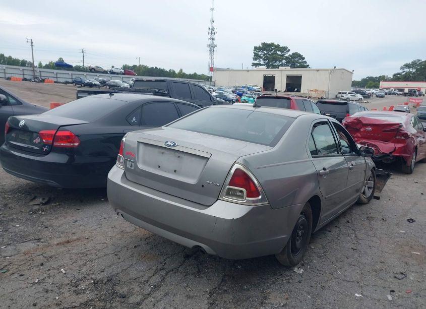 Photo 4 of 2008 Ford Fusion SE (VIN 3FAHP07148R216142)