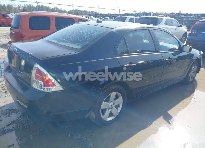 Photo 4 of 2009 Ford Fusion SE (VIN 3FAHP07149R219351)