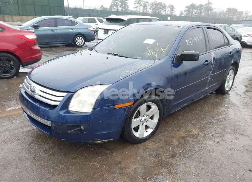 Photo 2 of 2006 Ford Fusion SE (VIN 3FAHP07156R173766)