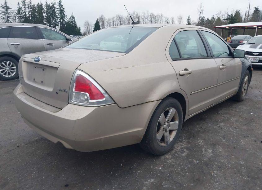 Photo 4 of 2007 Ford Fusion SE (VIN 3FAHP07157R153535)