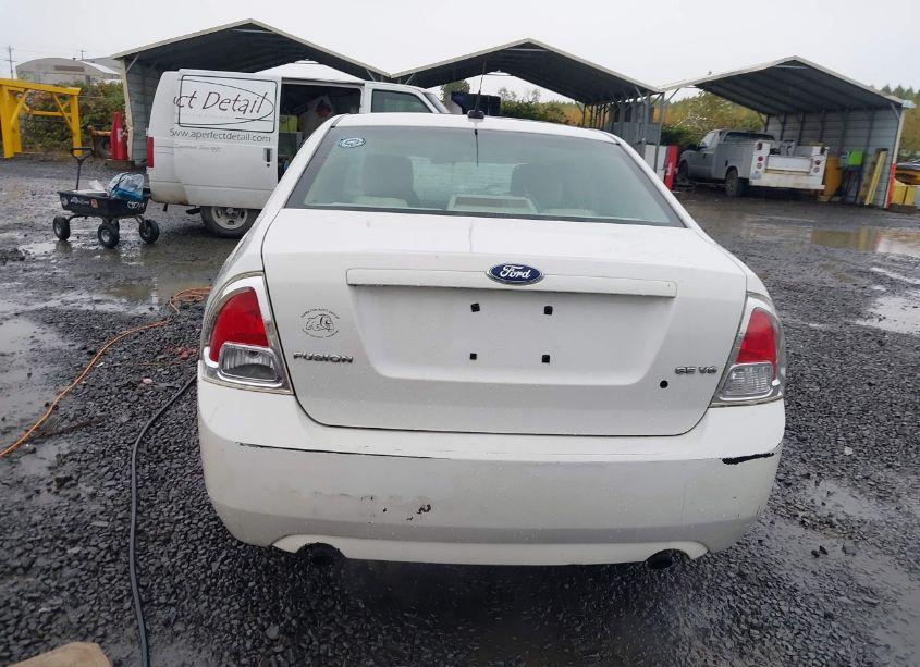 Photo 16 of 2008 Ford Fusion SE (VIN 3FAHP07158R117989)